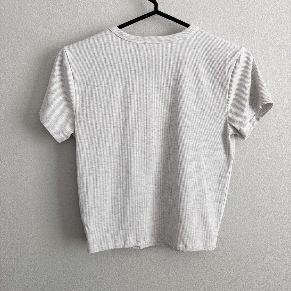 Athleta Signature Rib Crop Tee in Grey Heather Size Medium - Picture 3 of 7